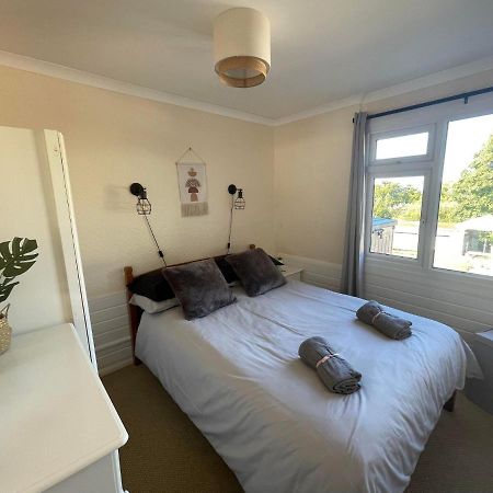 2 Bedroom Holiday Chalet Near Bude Kilkhampton Kültér fotó