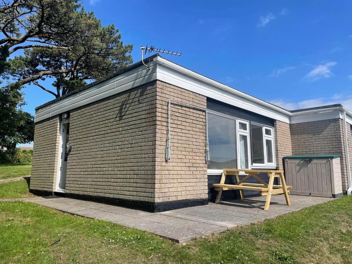 2 Bedroom Holiday Chalet Near Bude Kilkhampton Kültér fotó